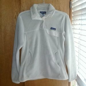 *SOLD* Cream Patagonia Pullover
